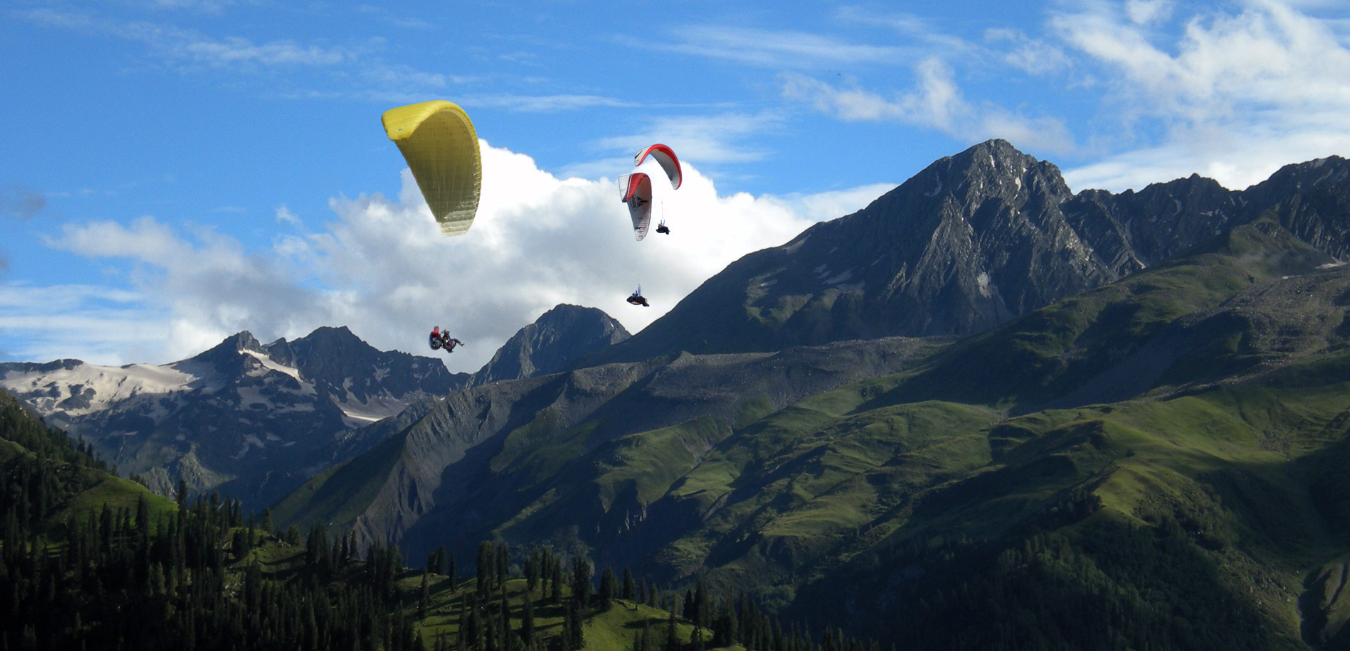 Bir Billing Paragliding Camping Tour